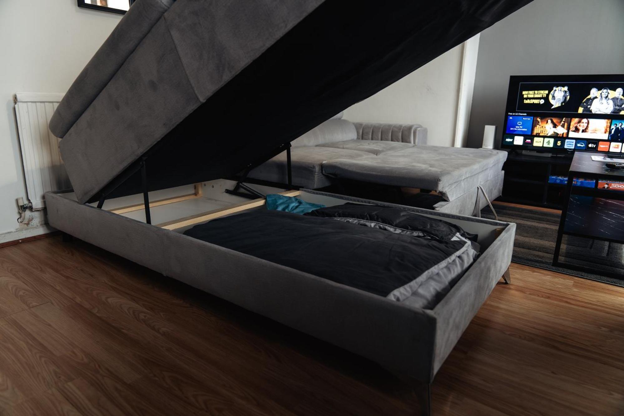 Shard View 2 Bed Entire Flat Apartment Londra Exterior foto